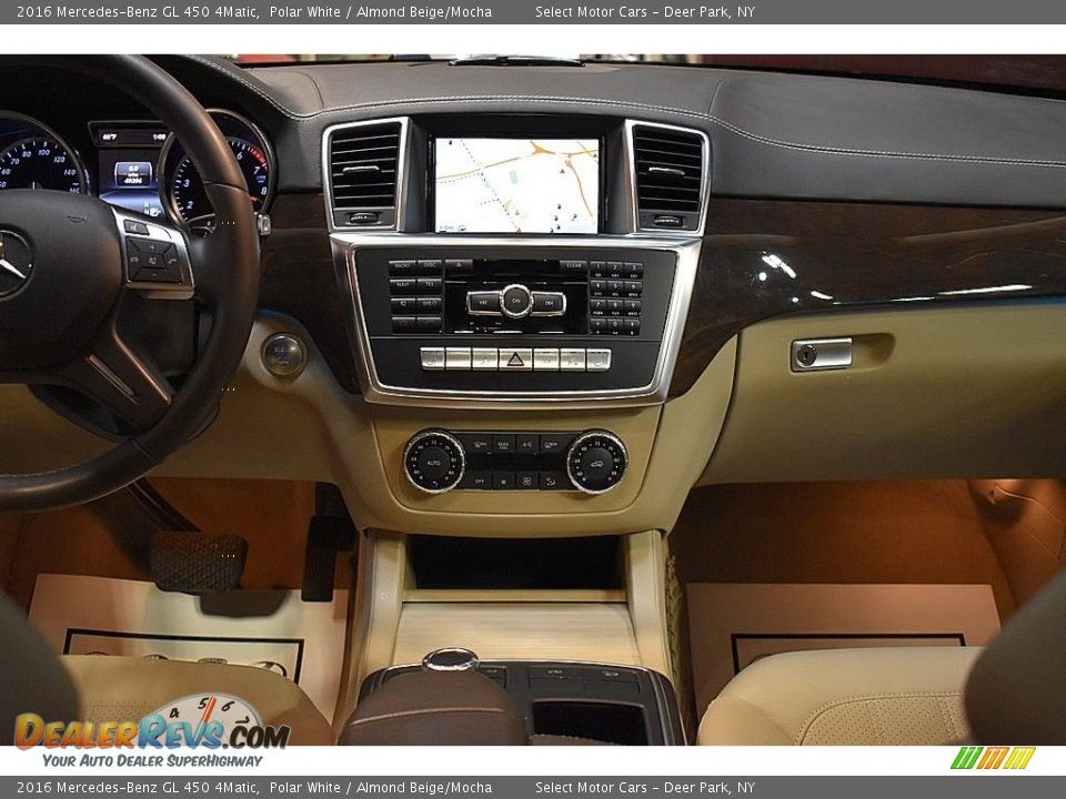 2016 Mercedes-Benz GL 450 4Matic Polar White / Almond Beige/Mocha Photo #30