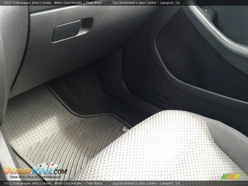 2012 Volkswagen Jetta S Sedan White Gold Metallic / Titan Black Photo #12