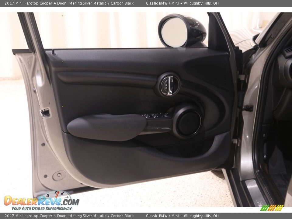 2017 Mini Hardtop Cooper 4 Door Melting Silver Metallic / Carbon Black Photo #4