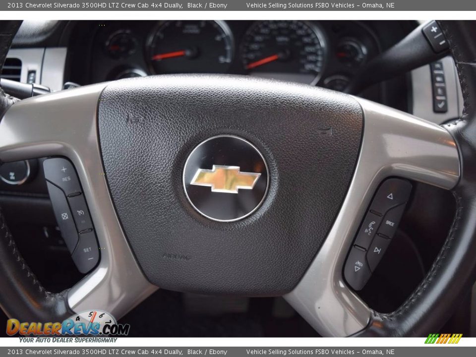 2013 Chevrolet Silverado 3500HD LTZ Crew Cab 4x4 Dually Steering Wheel Photo #18