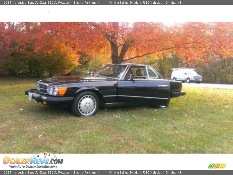 1985 Mercedes-Benz SL Class 380 SL Roadster Black / Parchment Photo #2