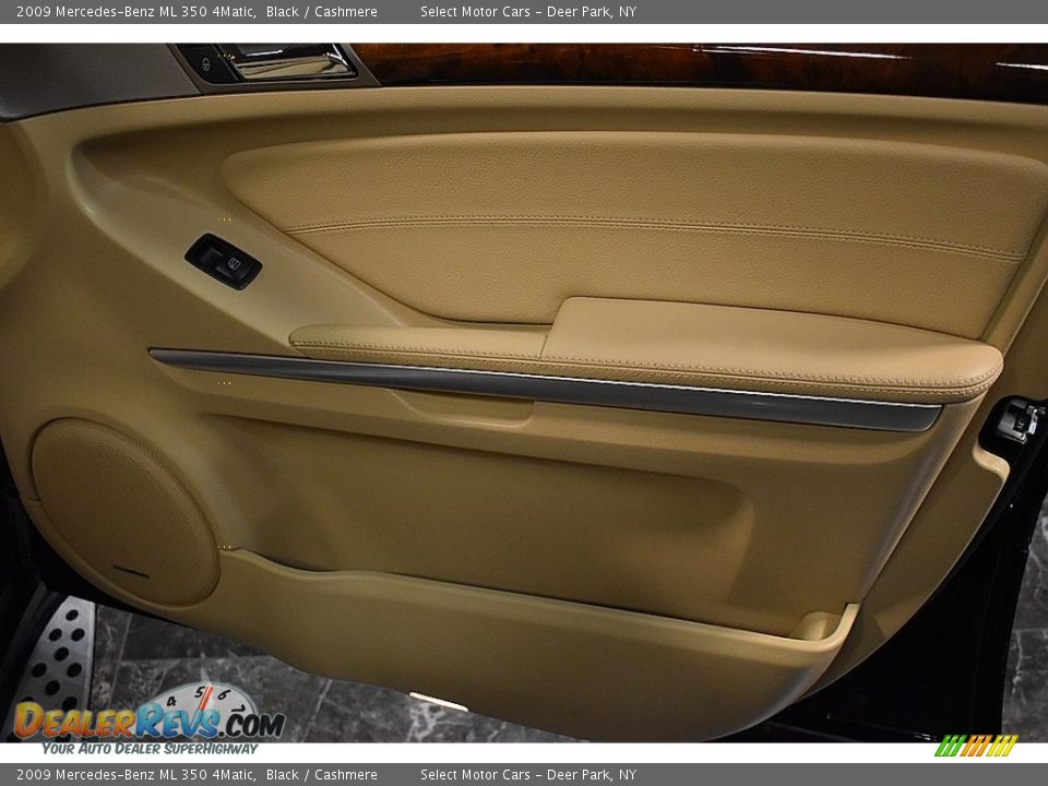 2009 Mercedes-Benz ML 350 4Matic Black / Cashmere Photo #19