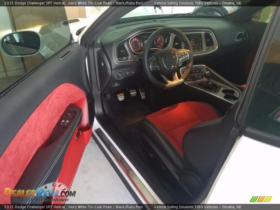 2015 Dodge Challenger SRT Hellcat Ivory White Tri-Coat Pearl / Black/Ruby Red Photo #9