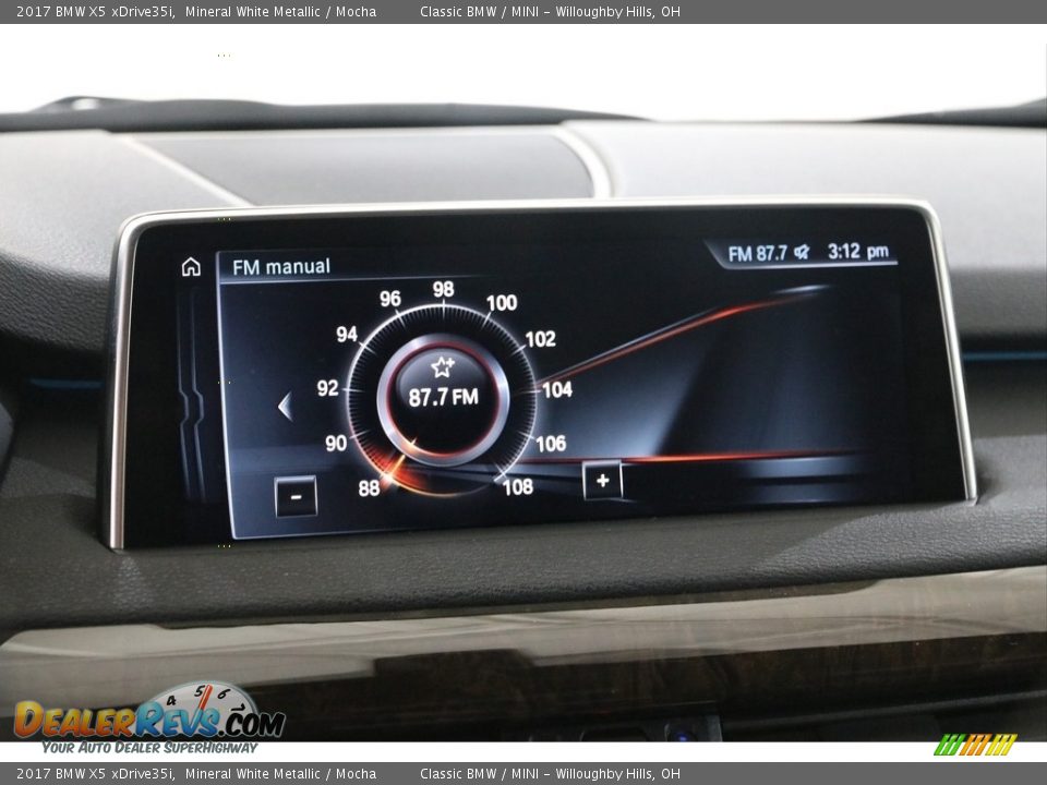 2017 BMW X5 xDrive35i Mineral White Metallic / Mocha Photo #11