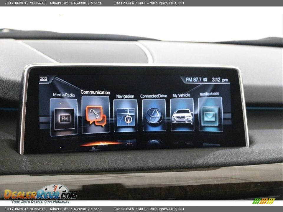 2017 BMW X5 xDrive35i Mineral White Metallic / Mocha Photo #12