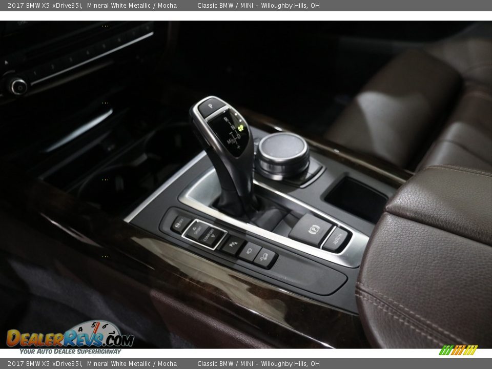 2017 BMW X5 xDrive35i Mineral White Metallic / Mocha Photo #14