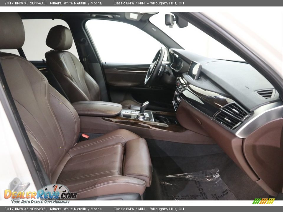 2017 BMW X5 xDrive35i Mineral White Metallic / Mocha Photo #15
