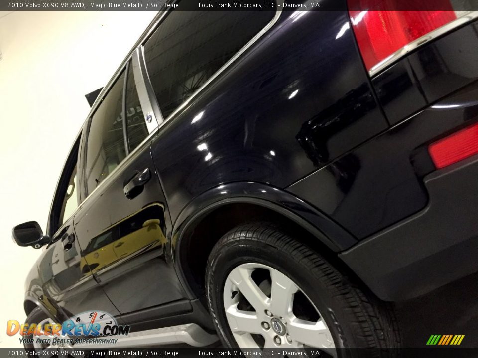 2010 Volvo XC90 V8 AWD Magic Blue Metallic / Soft Beige Photo #23