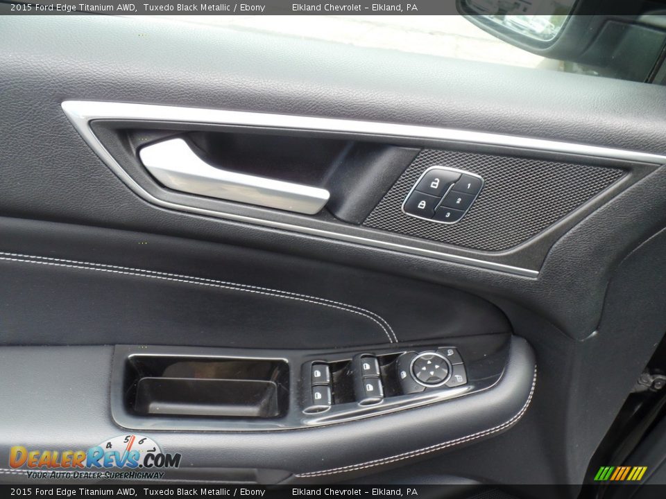 Door Panel of 2015 Ford Edge Titanium AWD Photo #16