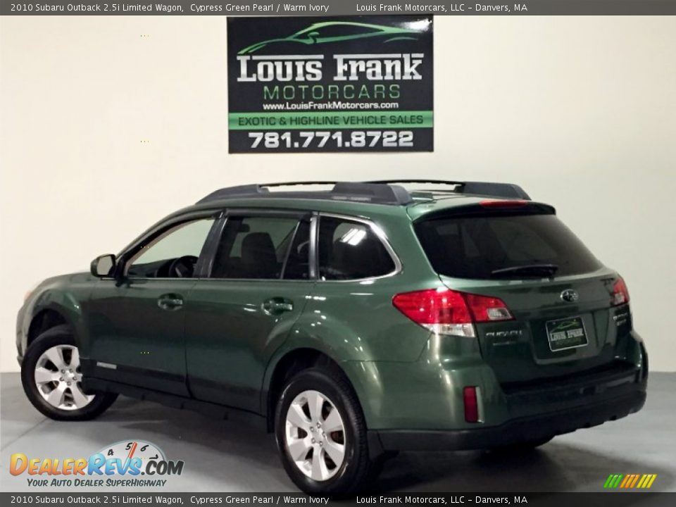 2010 Subaru Outback 2.5i Limited Wagon Cypress Green Pearl / Warm Ivory Photo #5