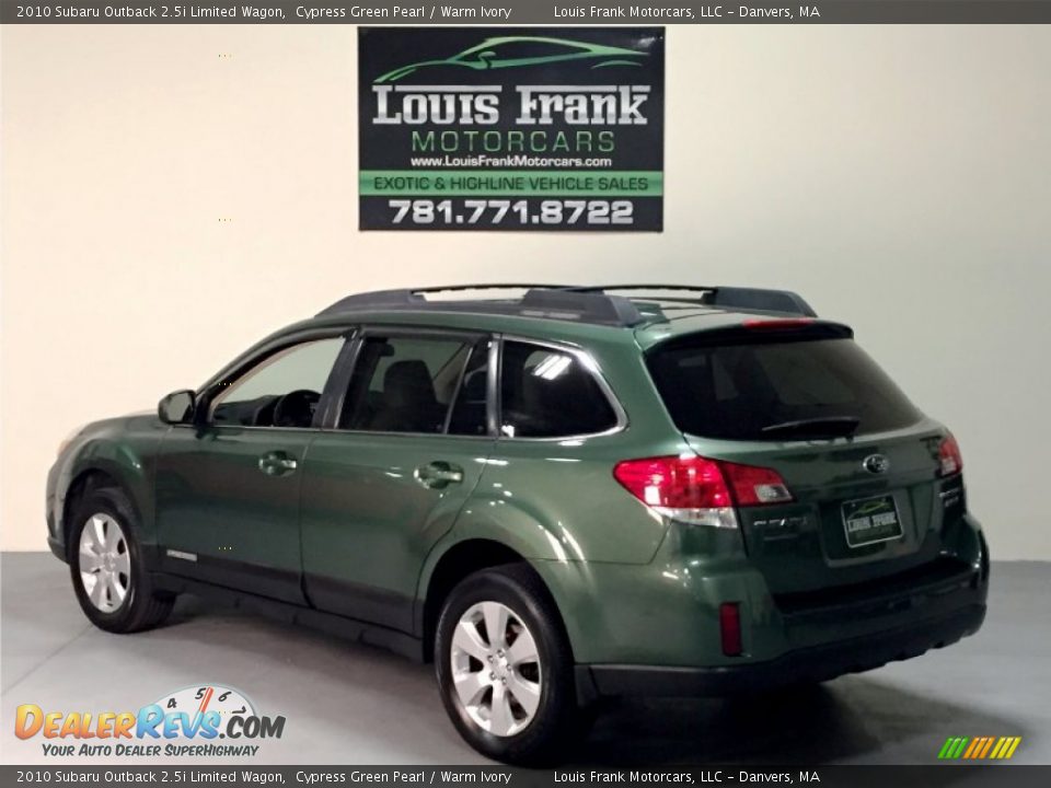2010 Subaru Outback 2.5i Limited Wagon Cypress Green Pearl / Warm Ivory Photo #20