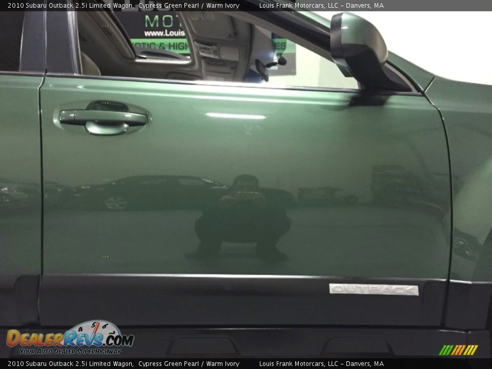 2010 Subaru Outback 2.5i Limited Wagon Cypress Green Pearl / Warm Ivory Photo #35
