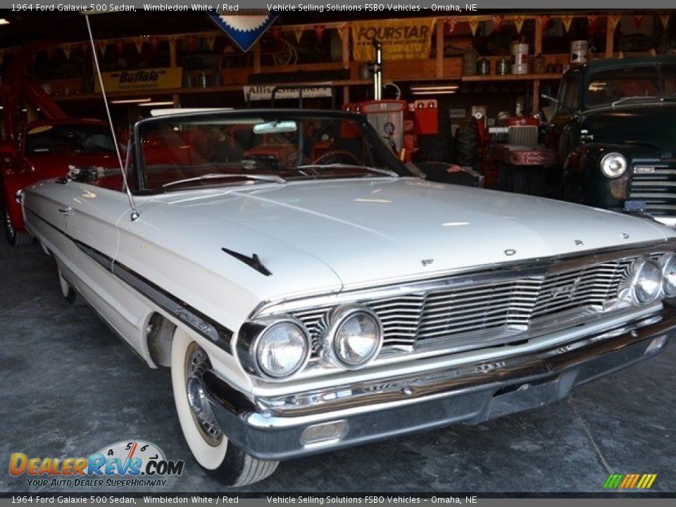 1964 Ford Galaxie 500 Sedan Wimbledon White / Red Photo #12