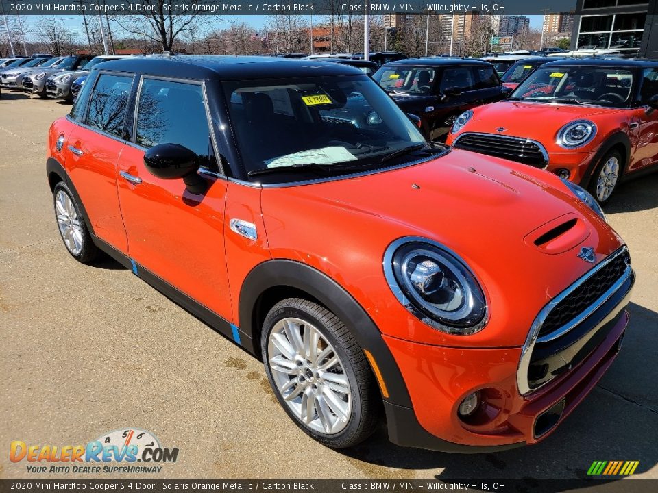 2020 Mini Hardtop Cooper S 4 Door Solaris Orange Metallic / Carbon Black Photo #1