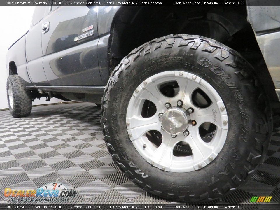 2004 Chevrolet Silverado 2500HD LS Extended Cab 4x4 Dark Gray Metallic / Dark Charcoal Photo #3
