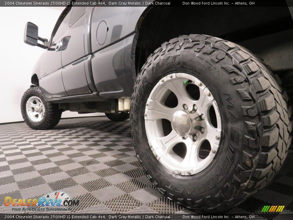 2004 Chevrolet Silverado 2500HD LS Extended Cab 4x4 Dark Gray Metallic / Dark Charcoal Photo #10