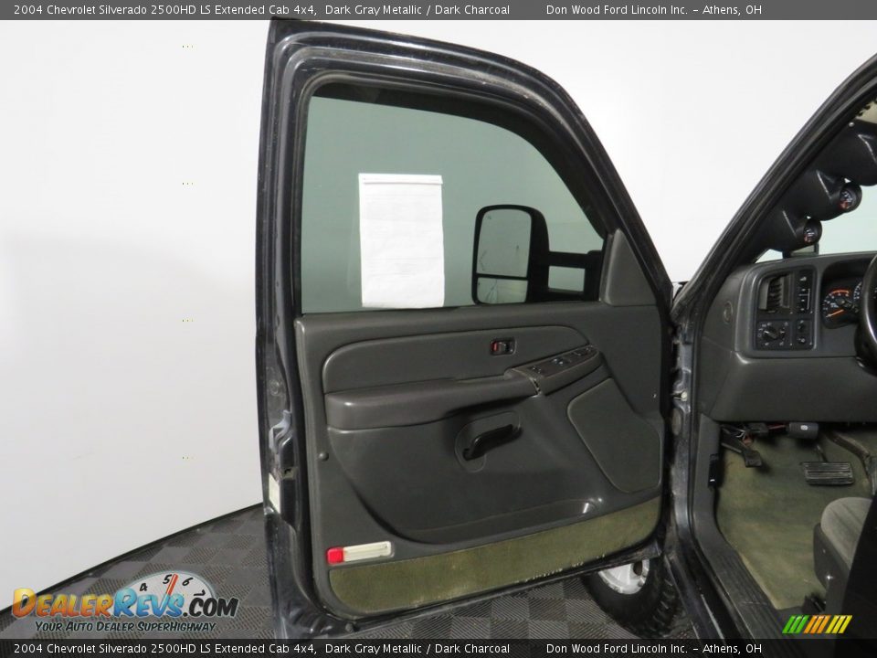 2004 Chevrolet Silverado 2500HD LS Extended Cab 4x4 Dark Gray Metallic / Dark Charcoal Photo #15