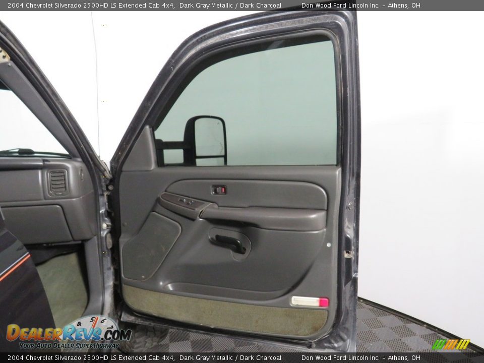 2004 Chevrolet Silverado 2500HD LS Extended Cab 4x4 Dark Gray Metallic / Dark Charcoal Photo #20