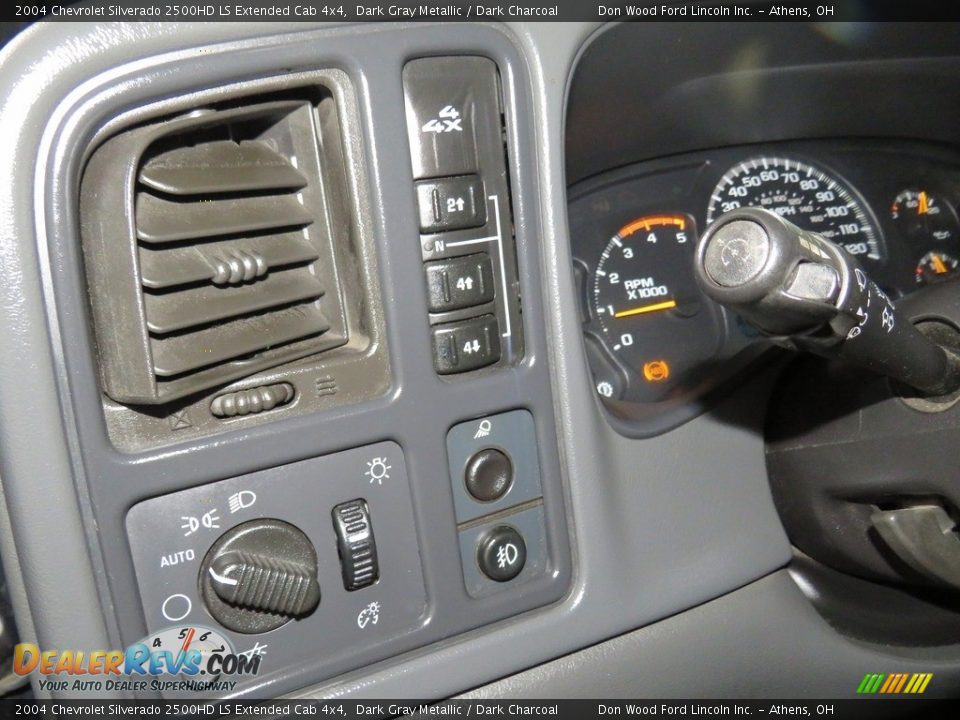 2004 Chevrolet Silverado 2500HD LS Extended Cab 4x4 Dark Gray Metallic / Dark Charcoal Photo #26