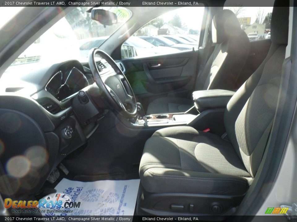 2017 Chevrolet Traverse LT AWD Champagne Silver Metallic / Ebony Photo #15