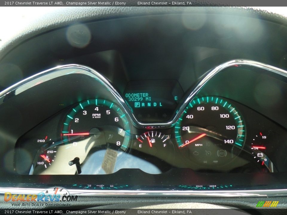 2017 Chevrolet Traverse LT AWD Champagne Silver Metallic / Ebony Photo #23