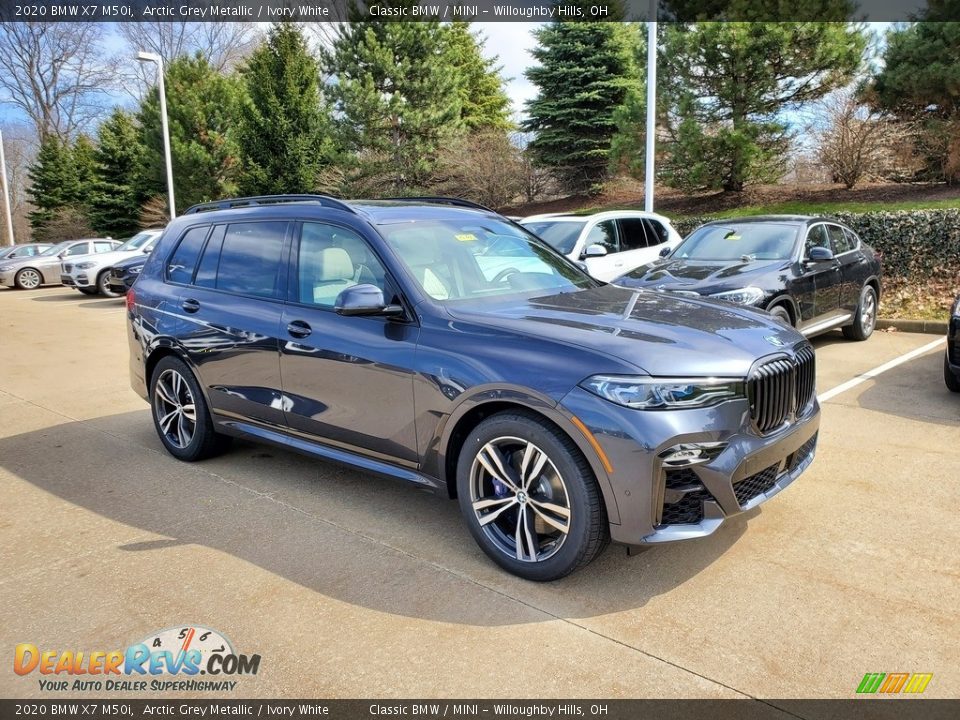 2020 BMW X7 M50i Arctic Grey Metallic / Ivory White Photo #1