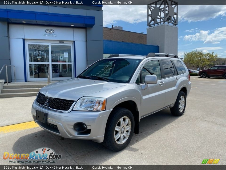 2011 Mitsubishi Endeavor LS Quick Silver Metallic / Black Photo #1