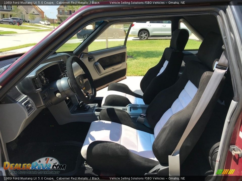 1989 Ford Mustang LX 5.0 Coupe Cabernet Red Metallic / Black Photo #2