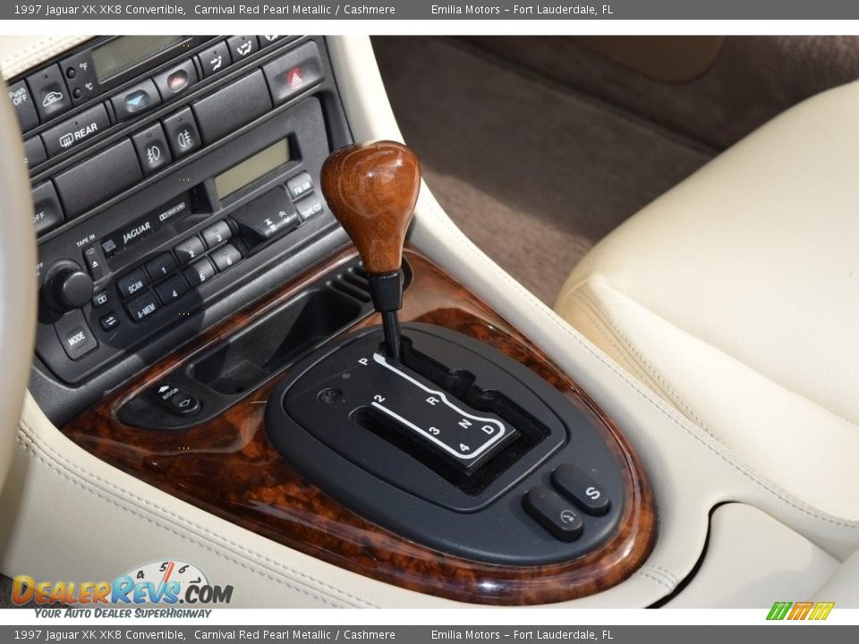 1997 Jaguar XK XK8 Convertible Shifter Photo #32