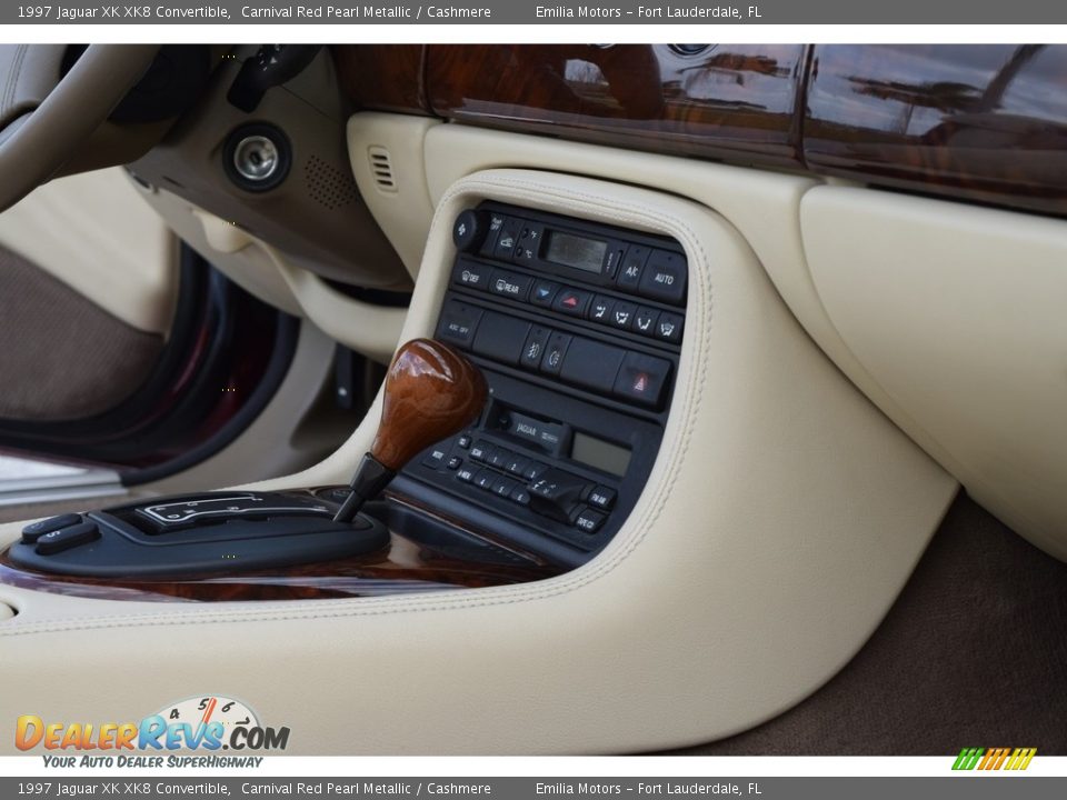 1997 Jaguar XK XK8 Convertible Shifter Photo #44