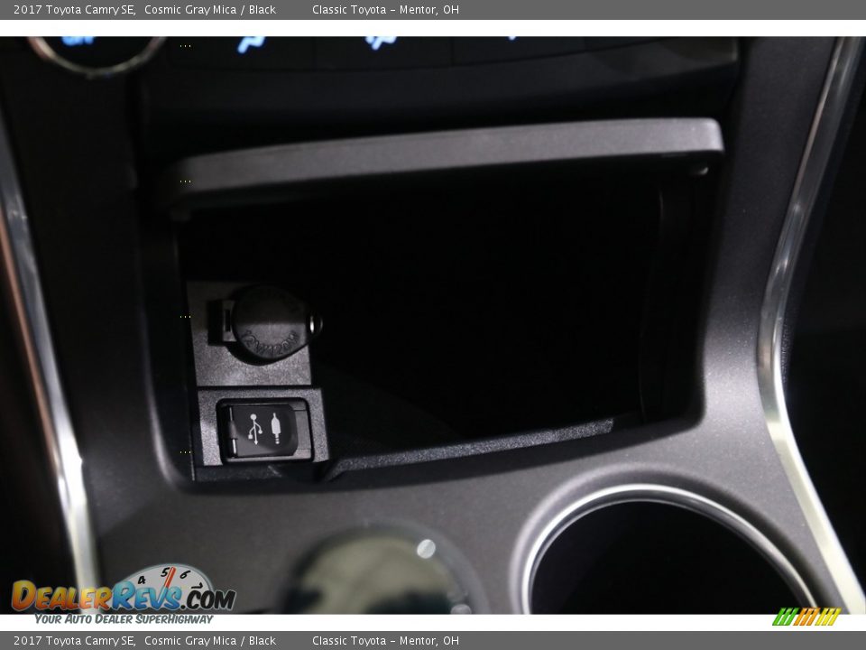 2017 Toyota Camry SE Cosmic Gray Mica / Black Photo #13