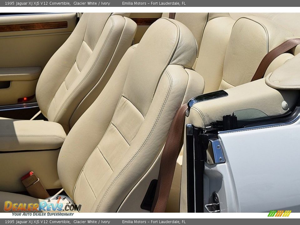 Front Seat of 1995 Jaguar XJ XJS V12 Convertible Photo #24