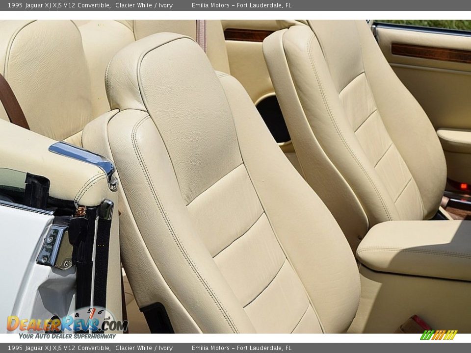 Front Seat of 1995 Jaguar XJ XJS V12 Convertible Photo #35