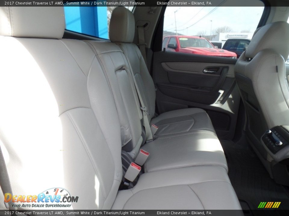 2017 Chevrolet Traverse LT AWD Summit White / Dark Titanium/Light Titanium Photo #12