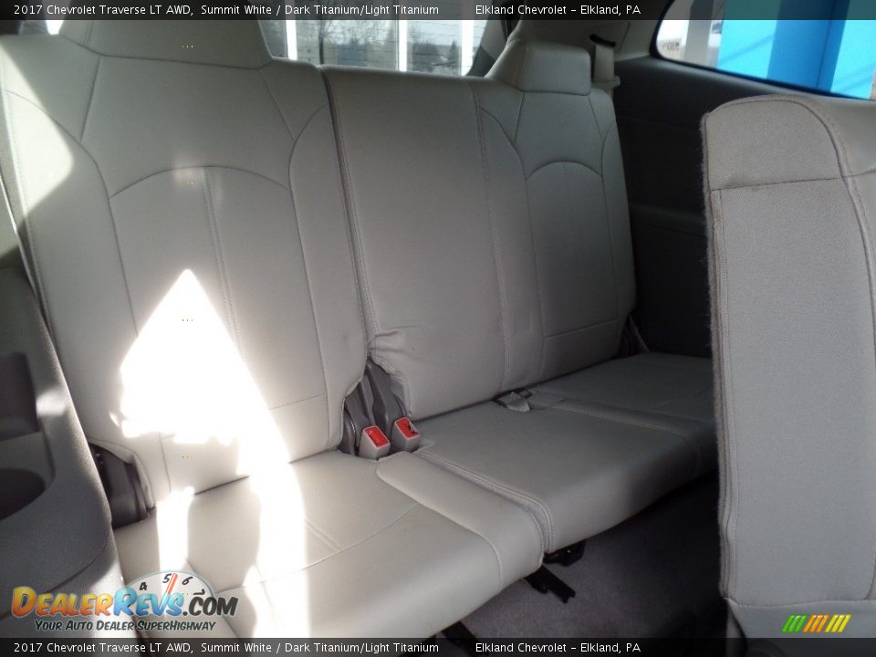 2017 Chevrolet Traverse LT AWD Summit White / Dark Titanium/Light Titanium Photo #13