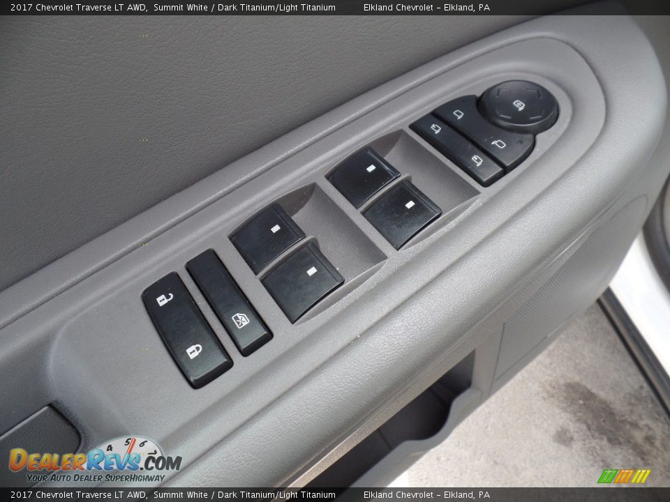 2017 Chevrolet Traverse LT AWD Summit White / Dark Titanium/Light Titanium Photo #19