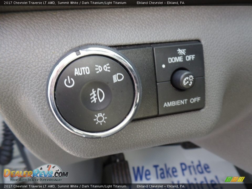 2017 Chevrolet Traverse LT AWD Summit White / Dark Titanium/Light Titanium Photo #21