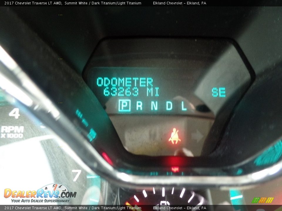 2017 Chevrolet Traverse LT AWD Summit White / Dark Titanium/Light Titanium Photo #25