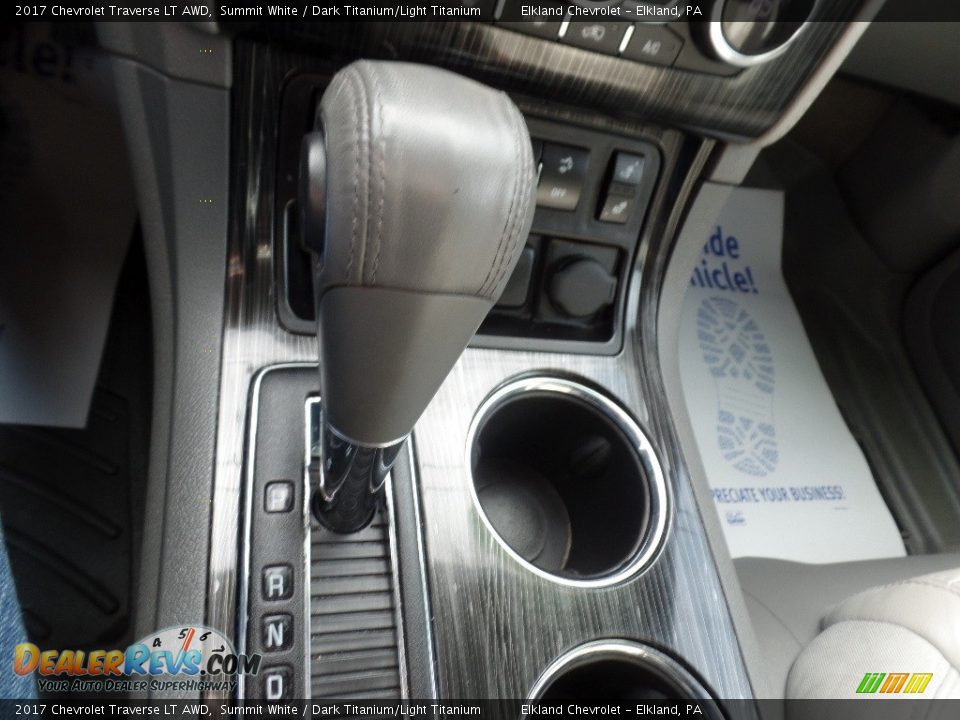 2017 Chevrolet Traverse LT AWD Summit White / Dark Titanium/Light Titanium Photo #31