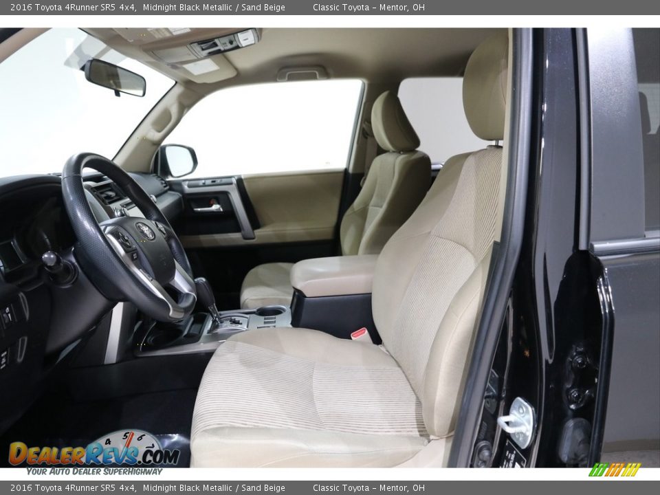 2016 Toyota 4Runner SR5 4x4 Midnight Black Metallic / Sand Beige Photo #5