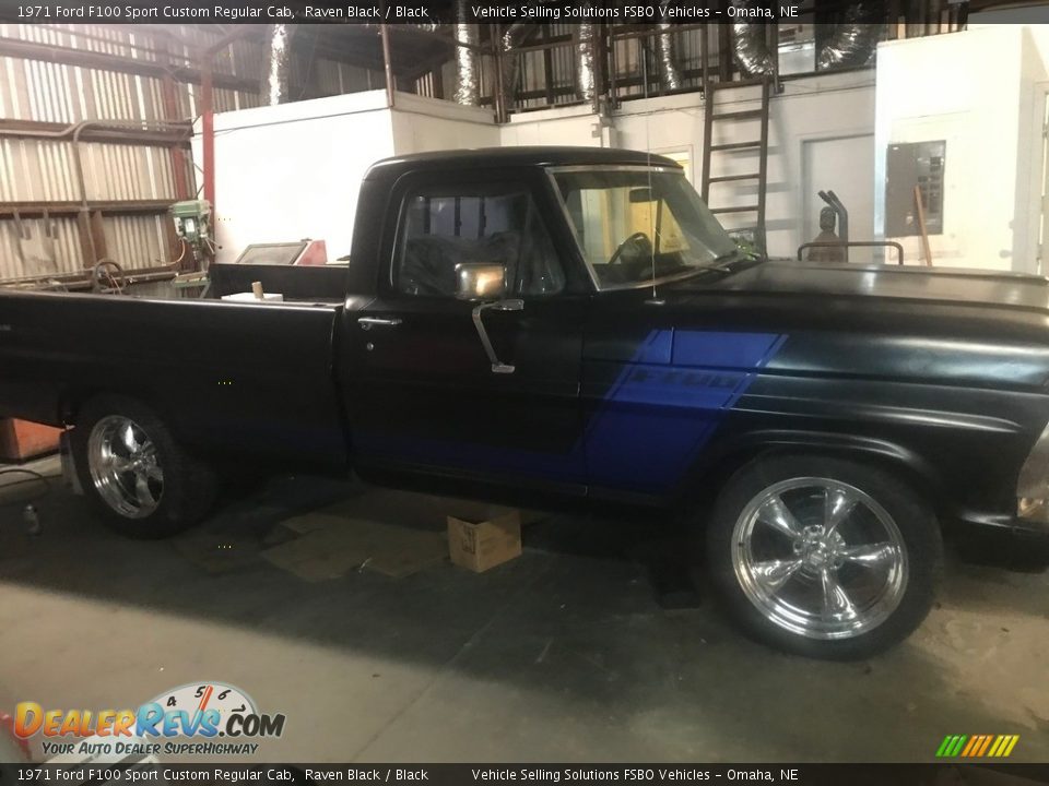 Raven Black 1971 Ford F100 Sport Custom Regular Cab Photo #5