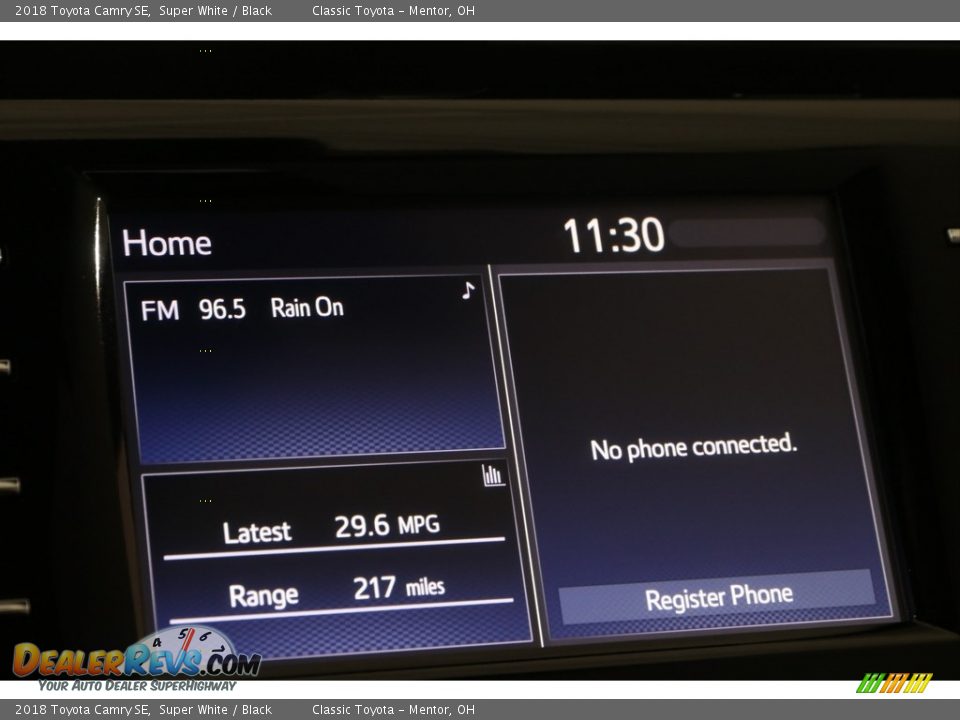 2018 Toyota Camry SE Super White / Black Photo #12