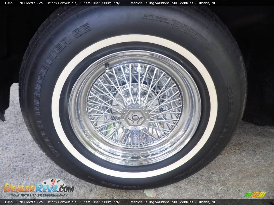 1969 Buick Electra 225 Custom Convertible Wheel Photo #9