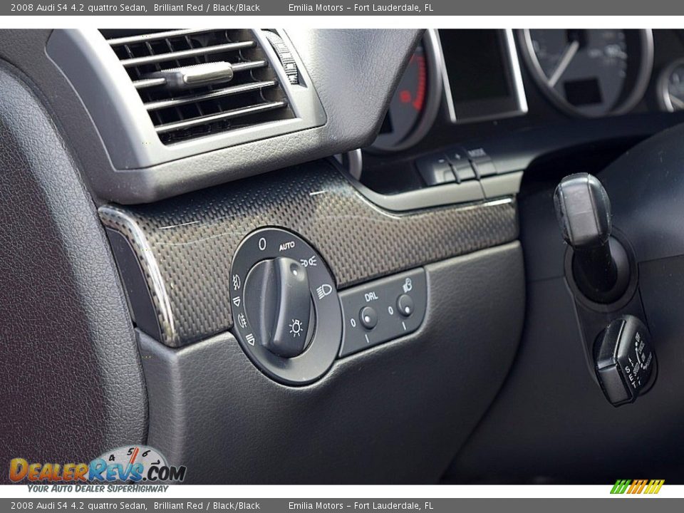 Controls of 2008 Audi S4 4.2 quattro Sedan Photo #33