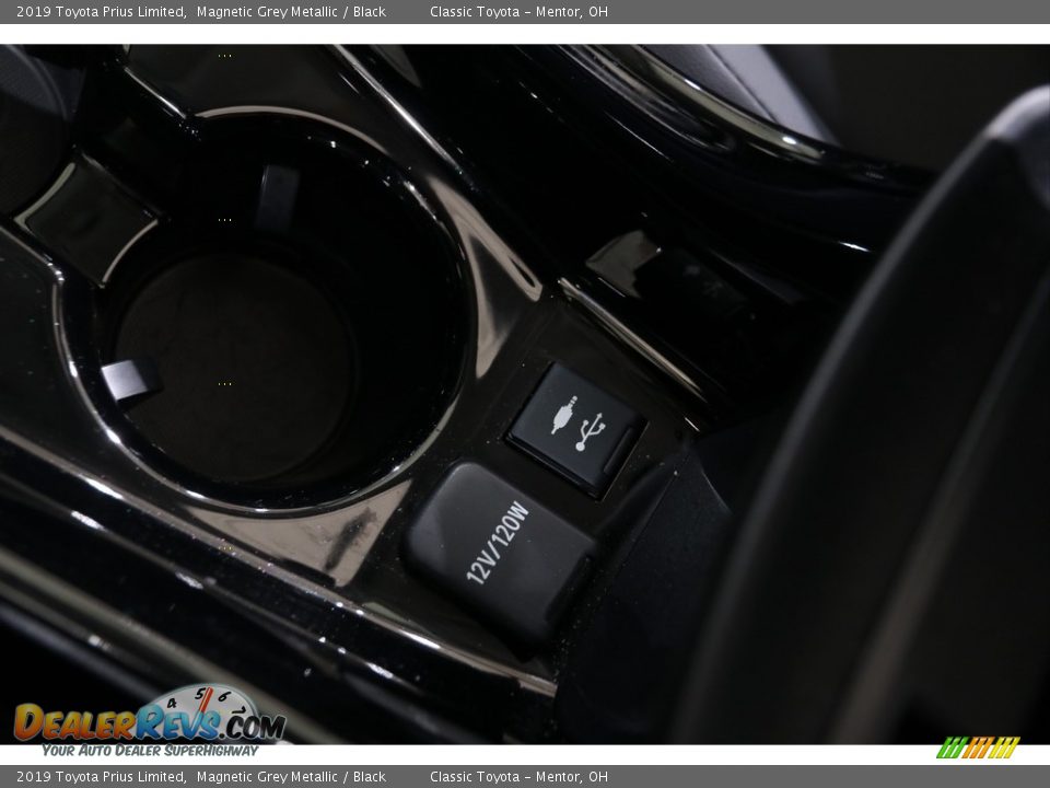 2019 Toyota Prius Limited Magnetic Grey Metallic / Black Photo #19