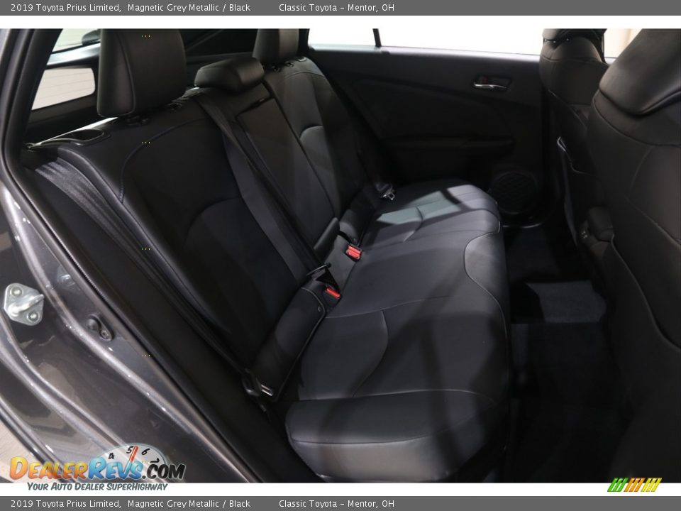 2019 Toyota Prius Limited Magnetic Grey Metallic / Black Photo #21