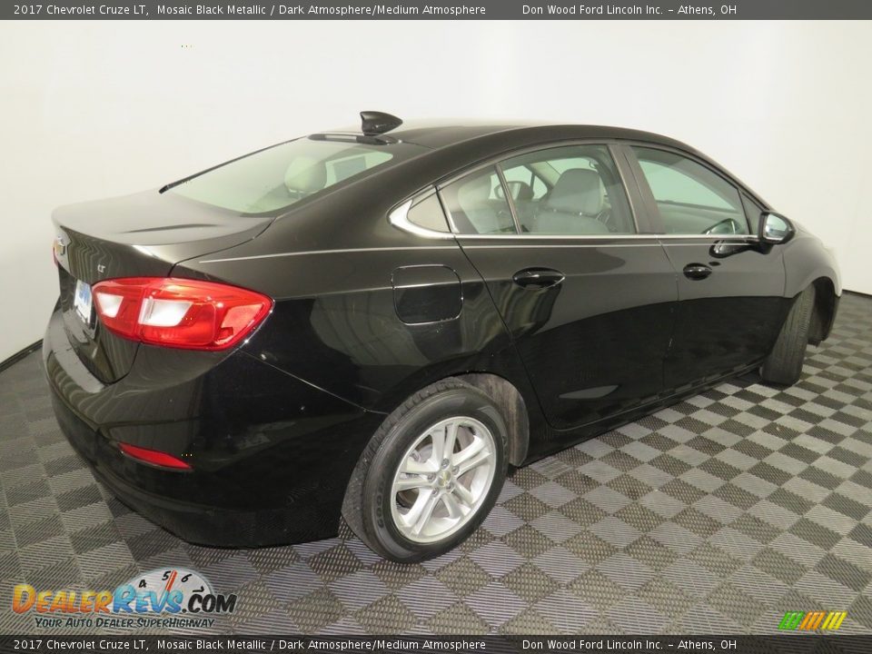 2017 Chevrolet Cruze LT Mosaic Black Metallic / Dark Atmosphere/Medium Atmosphere Photo #14