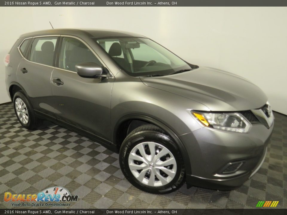 2016 Nissan Rogue S AWD Gun Metallic / Charcoal Photo #2