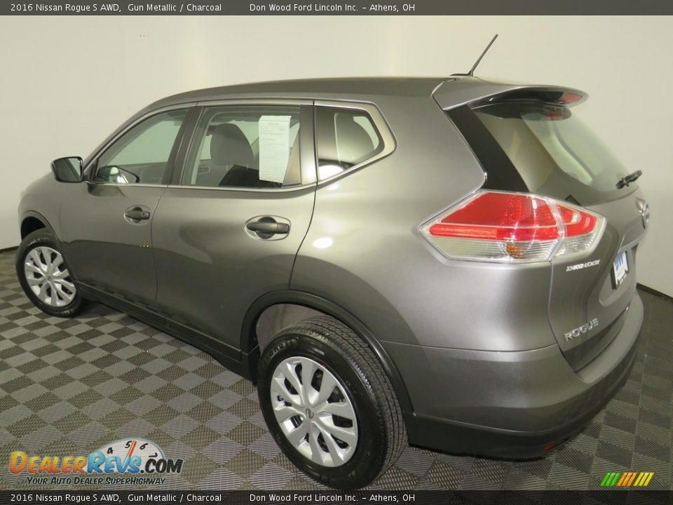 2016 Nissan Rogue S AWD Gun Metallic / Charcoal Photo #9