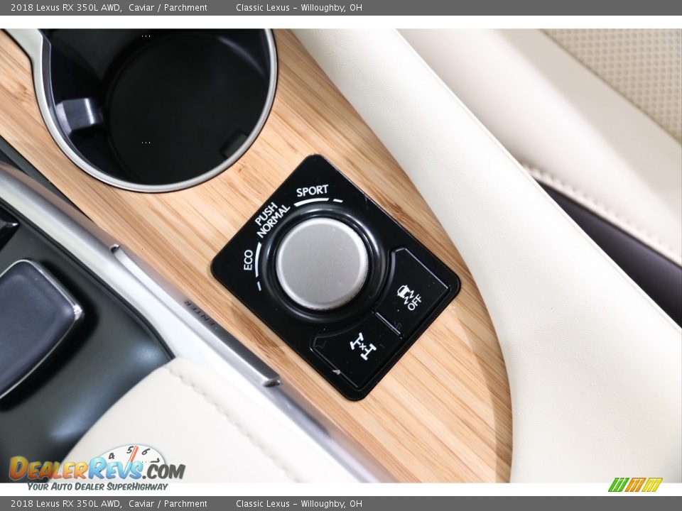 2018 Lexus RX 350L AWD Caviar / Parchment Photo #17